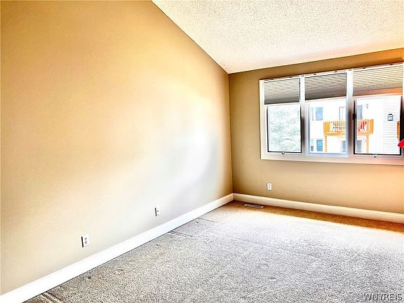 5th image of 7 Beacon Park APT H