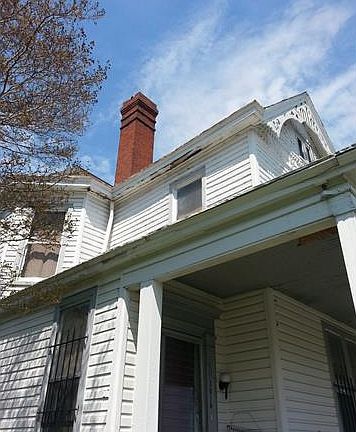 5th image of 2016 Barton Ave