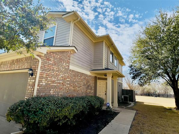 14408B Charles Dickens Dr UNIT B