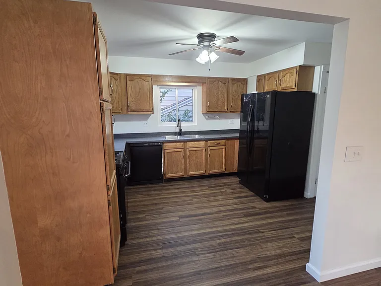 119 Hampden Rd — Photo 4