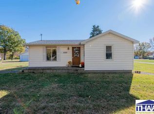 2350 W Edgewood Ave, West Terre Haute, IN 47885