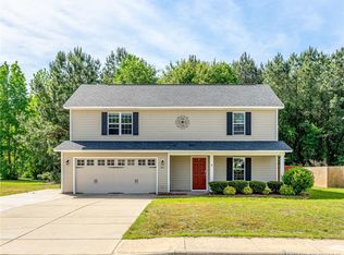 411 Lake Edge Ln, Stedman, NC 28391