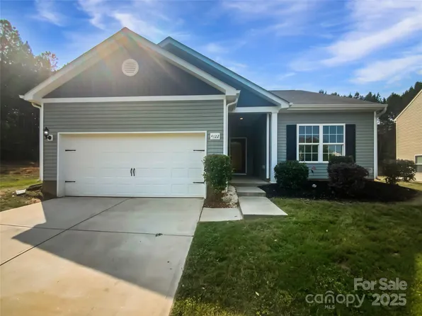 4122 Munson Dr, Charlotte, NC 28215