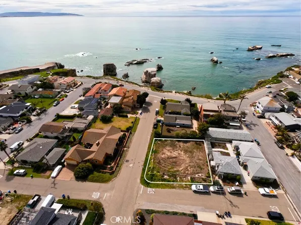 306 Pier Ave, Pismo Beach, CA 93449