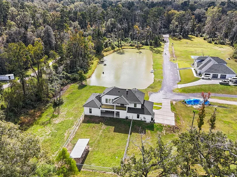 9825 Fawn View Dr — Photo 55