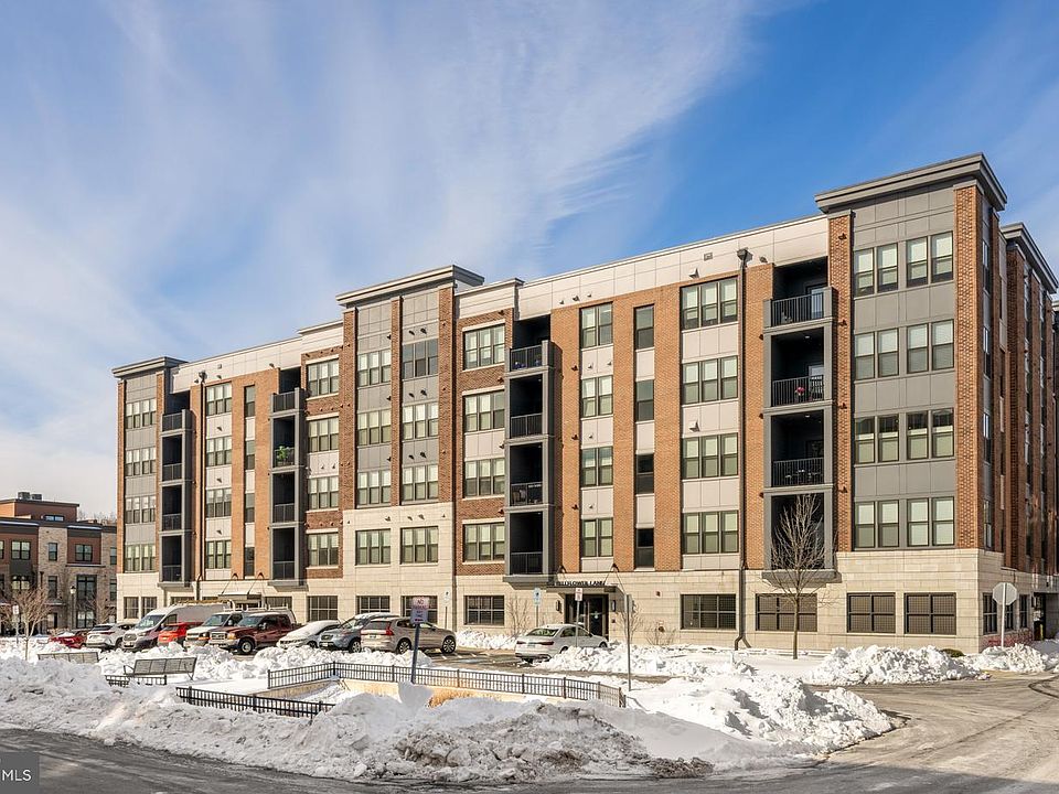 1st image of 3501 Bellflower Ln #201