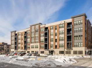 3501 Bellflower Ln #201, Rockville, MD 20852