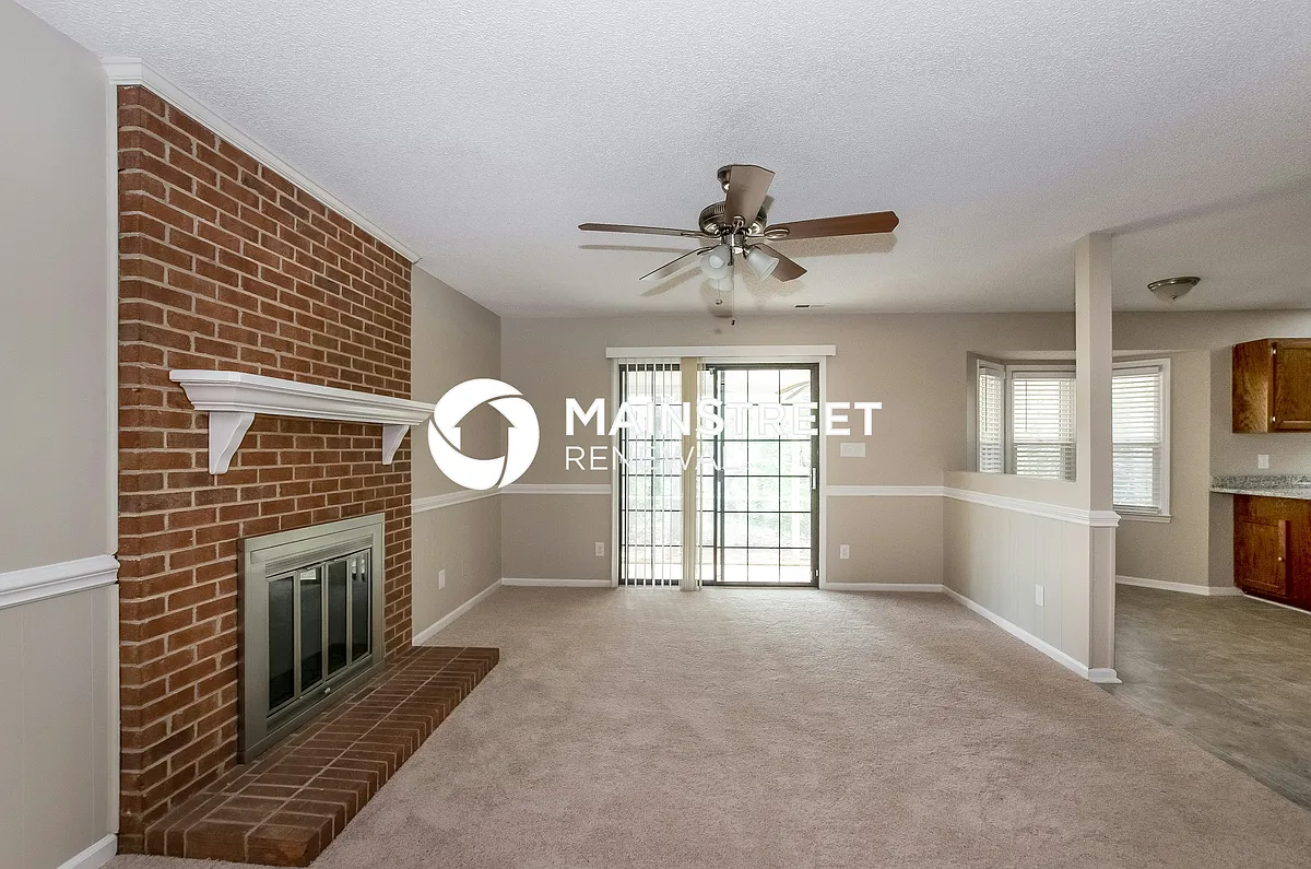 Living Room - 7128 Amarillo Dr