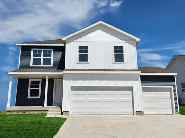1109 Dee St SE, Bondurant, IA 50035