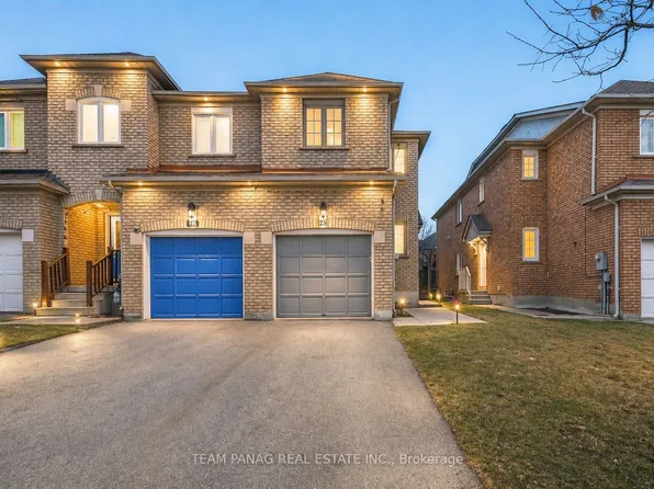 25 Ural Cir, Brampton, ON L6R 1H3