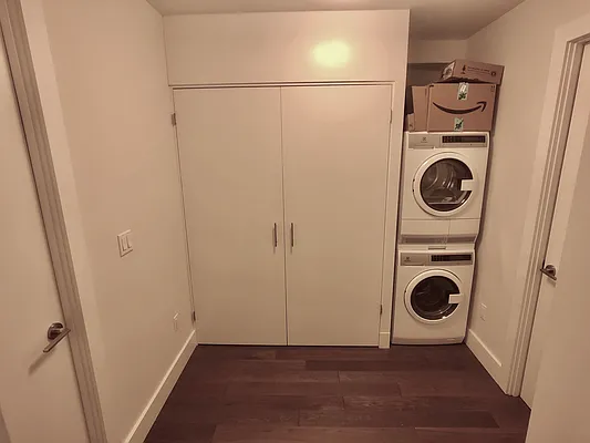 Rented by Highline Residential | media 27