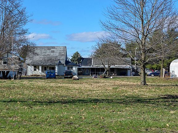 2nd image of 8947 S County Road 500 E