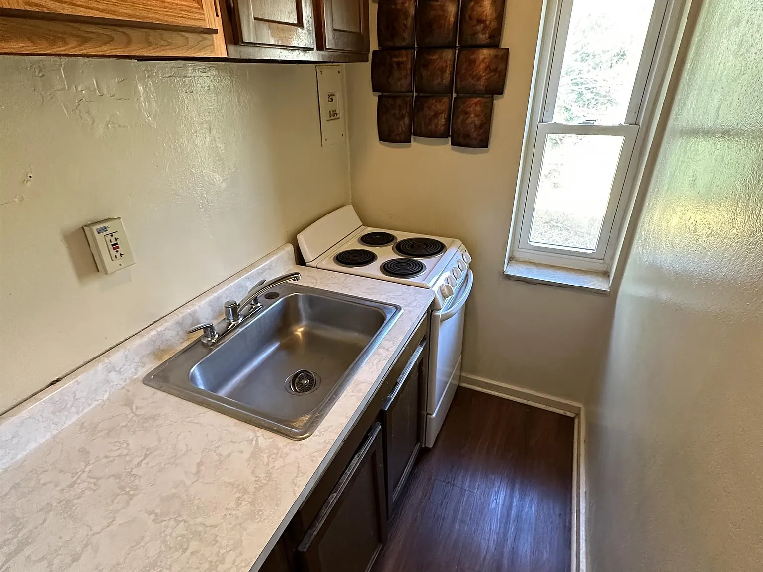 121 Mount Lebanon Blvd — Photo 4