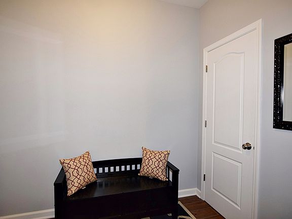 4th image of 2684 Regency Ct E