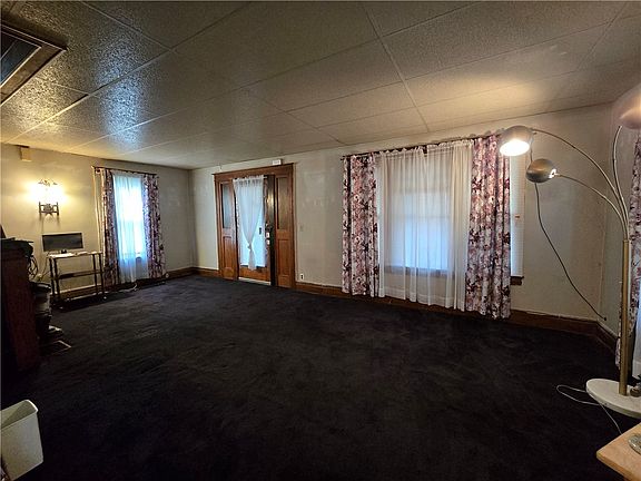 4th image of 89 Avenue D