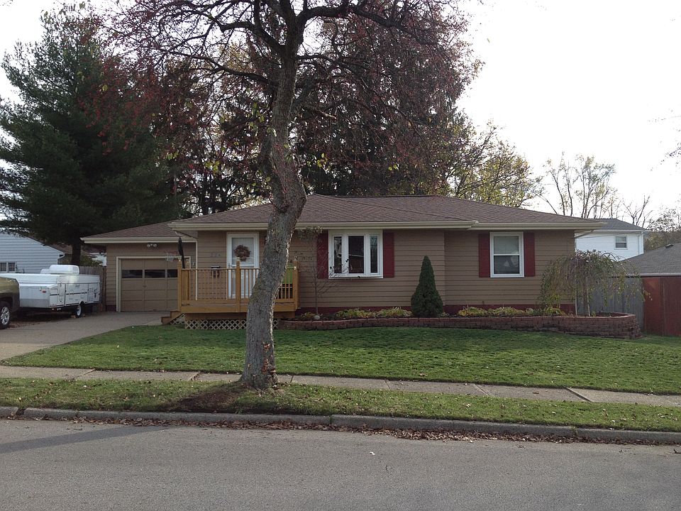 1st image of 224 E Woodsdale Ave