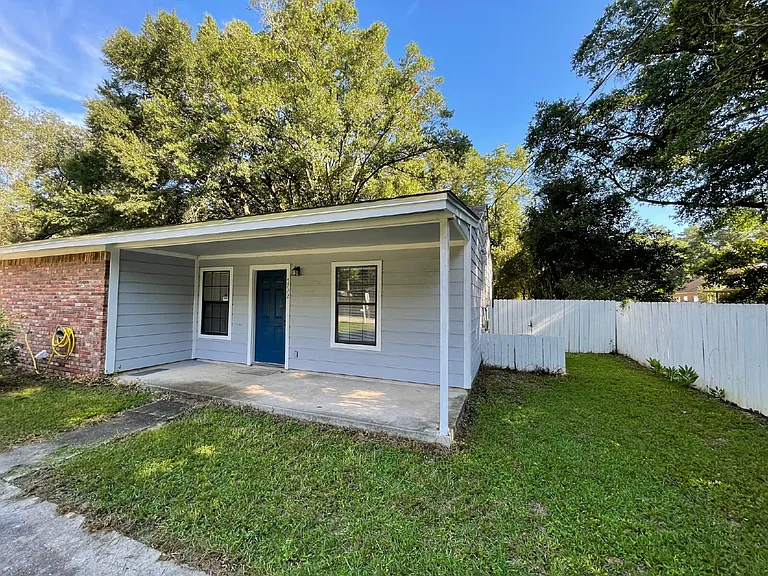 5722 Lumberjack Ln — Photo 17