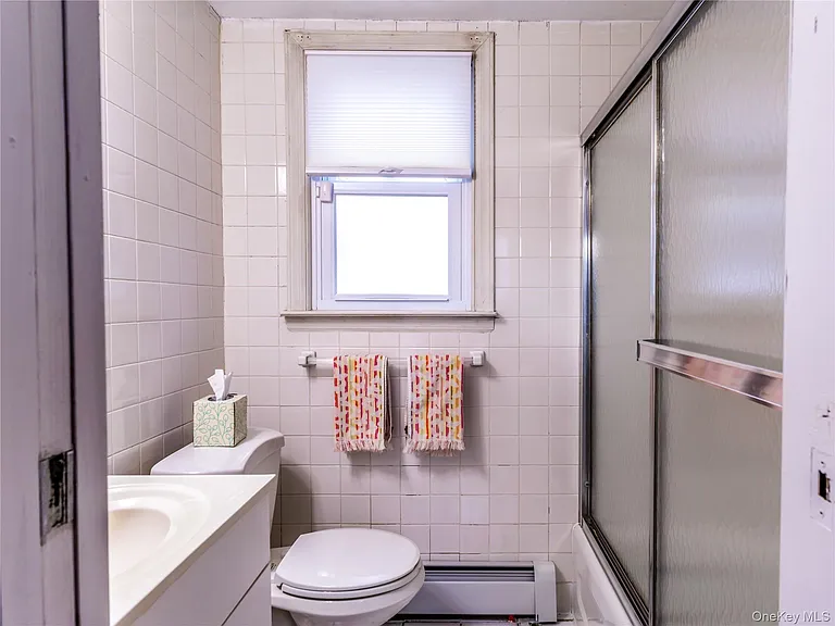 17 Mott St — Photo 12