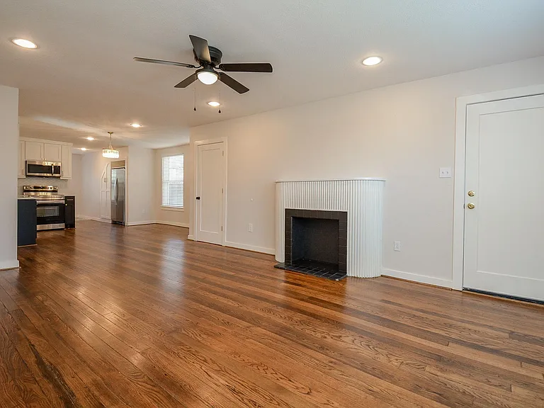 2916 Arbor St — Photo 16