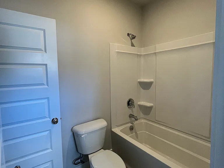 335 Beacon Dr — Photo 20
