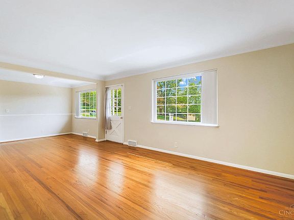 4th image of 7213 Longfield Dr