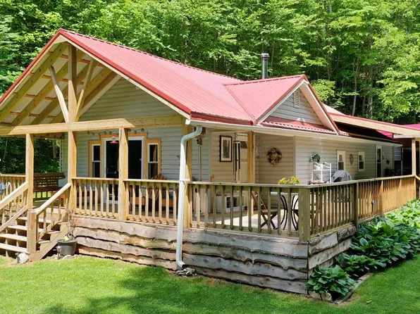 720 Hampton Branch Rd, Topton, NC 28781