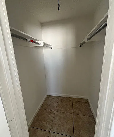 3867 Potomac Ave. — Photo 35