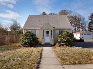 76 Broad Pl, Bristol, CT 06010