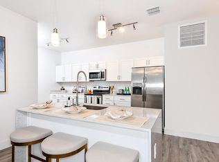 4802 SW 34th Pl #4803-208, Gainesville, FL 32608