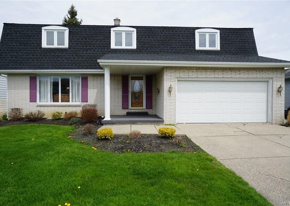 1st image of 126 S Prince Dr