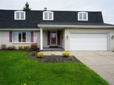126 S Prince Dr, Depew, NY, 14043