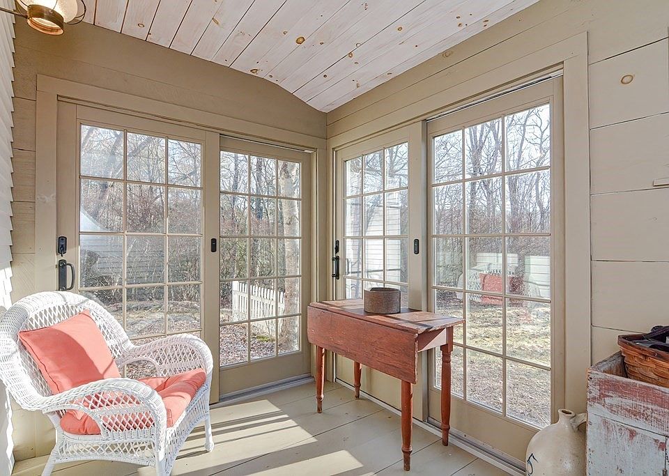 193 Williamsville Rd, Hubbardston, MA 01452 Zillow