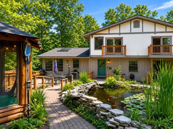 11620 Goodfellow Dr, Frederic, MI 49733