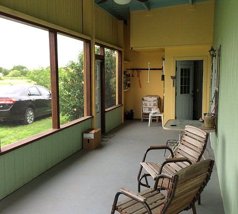 3rd image of 21 Blackburn Ave