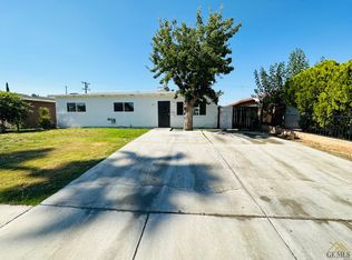 1631 6th Ave, Delano, CA 93215
