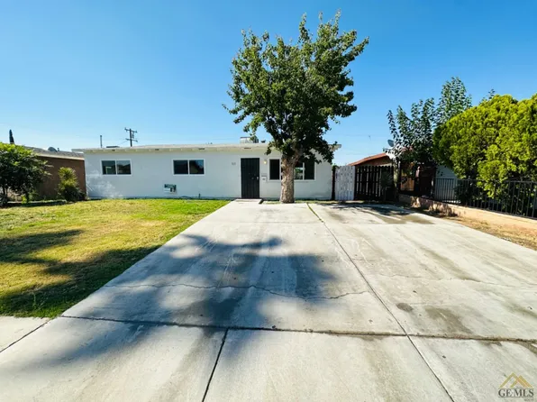 1631 6th Ave, Delano, CA 93215