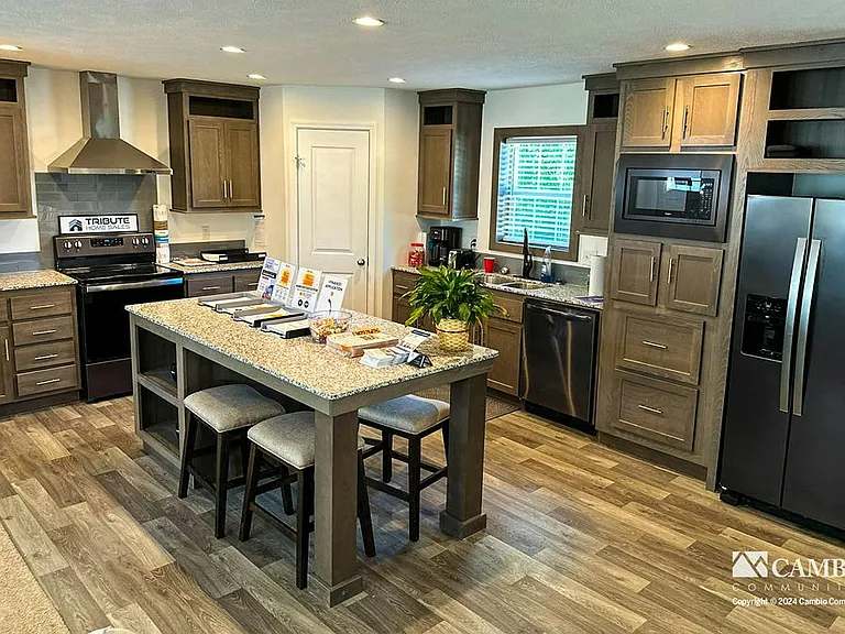 Cottonwood Cove — Photo 7