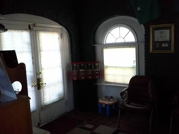220 N Main St — Photo 9
