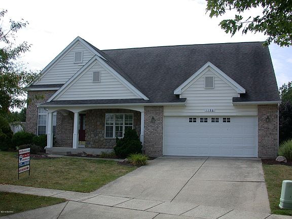 2nd image of 1198 Rainbow Ct