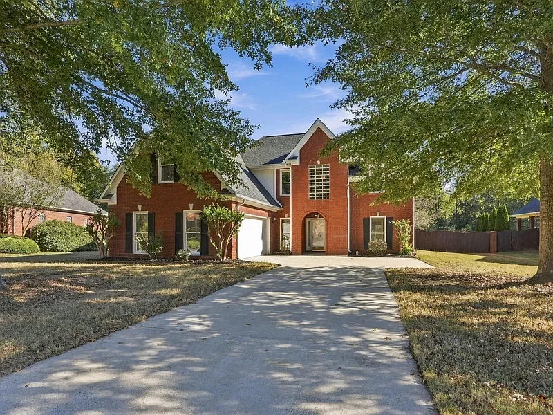 213 Pointe Verde Cir