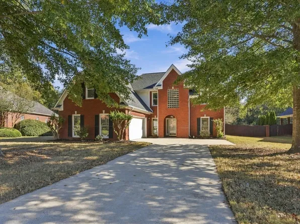 213 Pointe Verde Cir, Madison, AL 35758