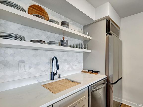 4th image of 790 N Washington Street #306