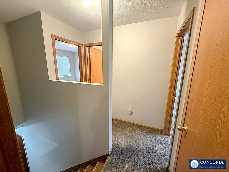 1911 W Lake St — Photo 13