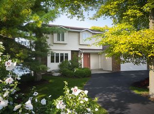 7110 Verde Vista Dr NE, Rockford, MI 49341