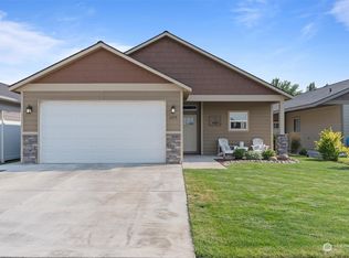 6079 Murray Way NE, Moses Lake, WA 98837