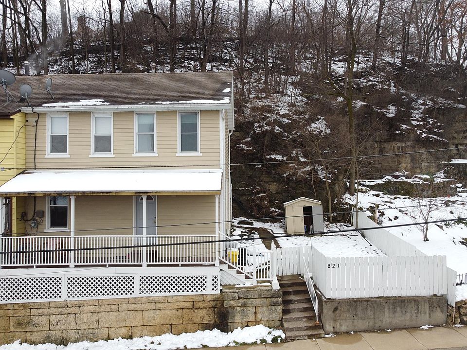 1st image of 221 Saint Marys St