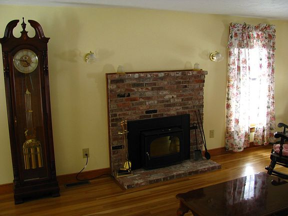 Living Room fireplace
