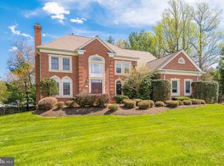 1001 Eaton Dr, Mc Lean, VA 22102