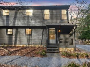 641 Riverside Dr, Ellijay, GA 30540