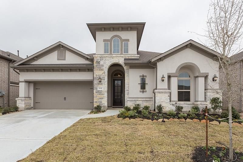 1st image of 5042 Robin Park Ct